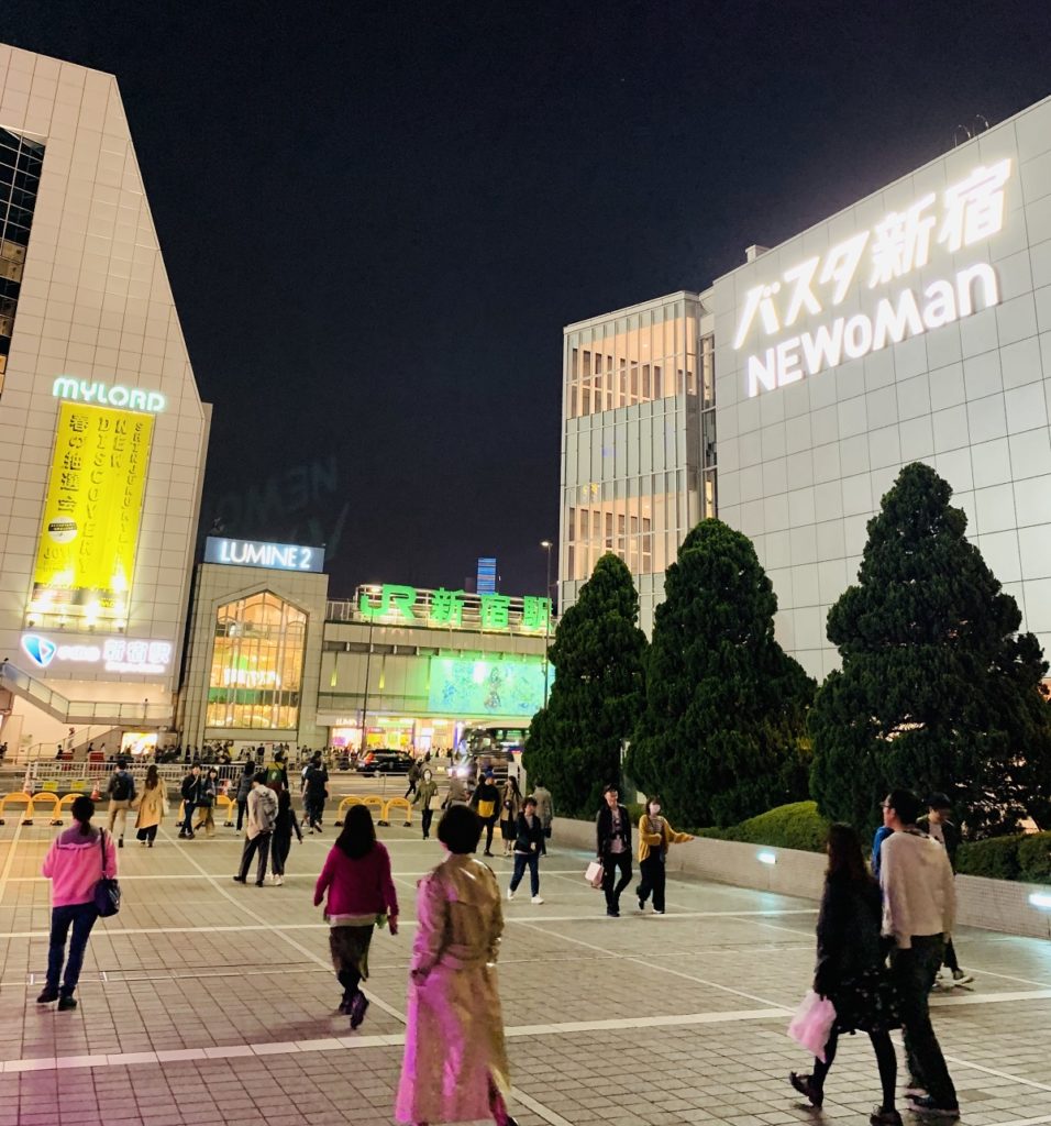 新宿南口　バスタ新宿の画像