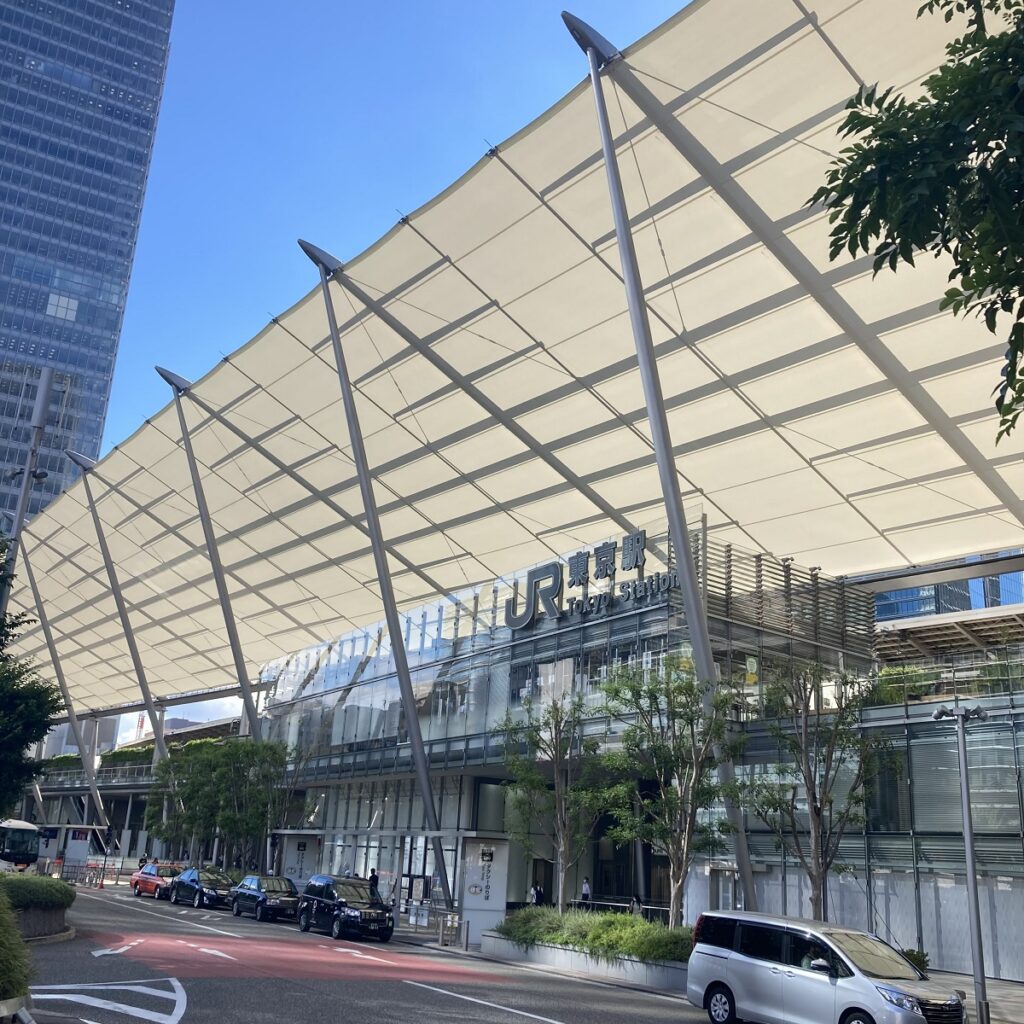 東京駅八重洲口