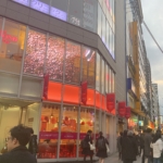 六本木交差点アマンド前