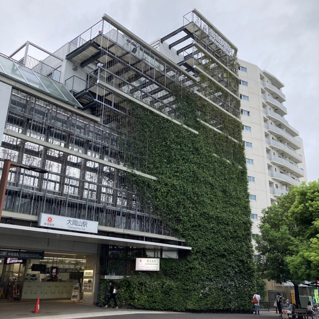 東急目黒線と大井町線の大岡山駅