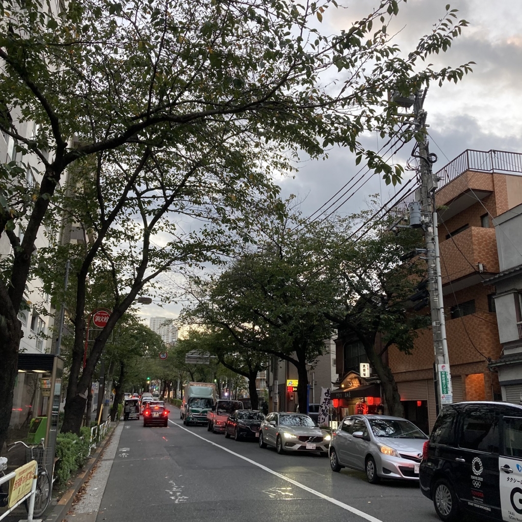 不動前駅の近くにある「かむろ坂」